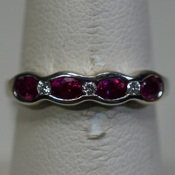 Jewelry - 18KW Gold Genuine Ruby & Diamond Ring